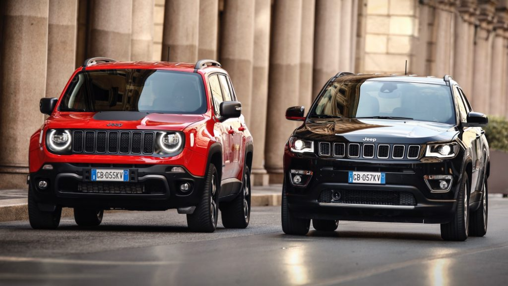 Jeep Enters the Hybrid Market with the Renegade and Compass