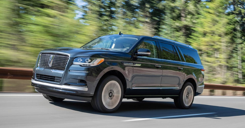 2022 Lincoln Navigator: Large Comfort in the Right Luxury SUV